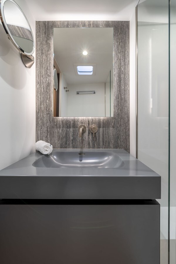 2025 SUNREEF YACHTS 71'