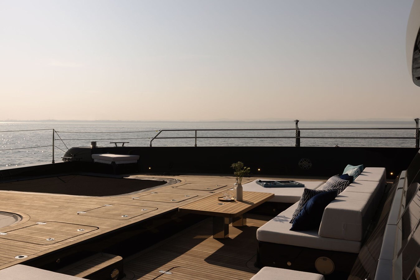 2025 SUNREEF YACHTS 78' 5