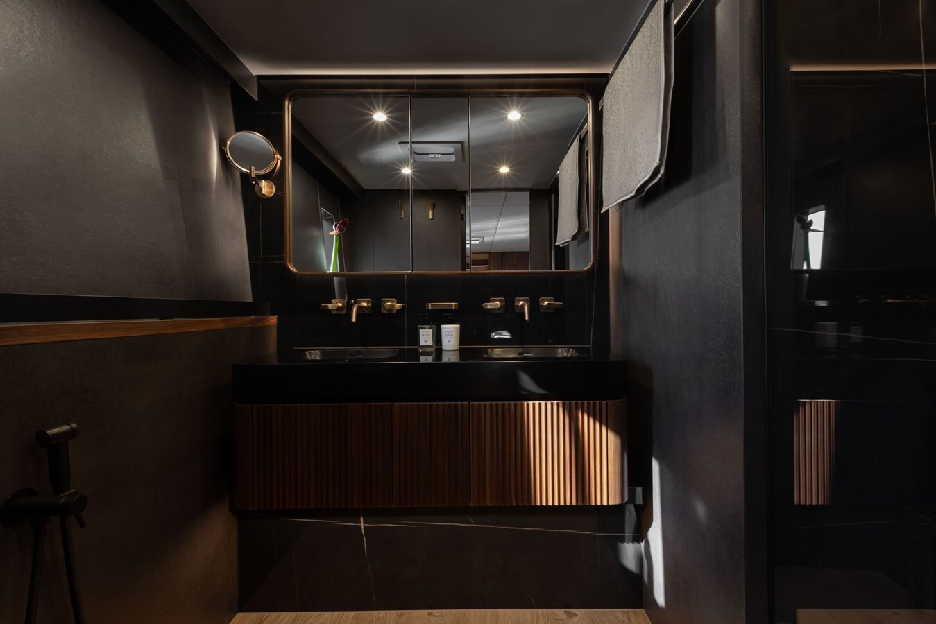 2025 SUNREEF YACHTS 78' 5