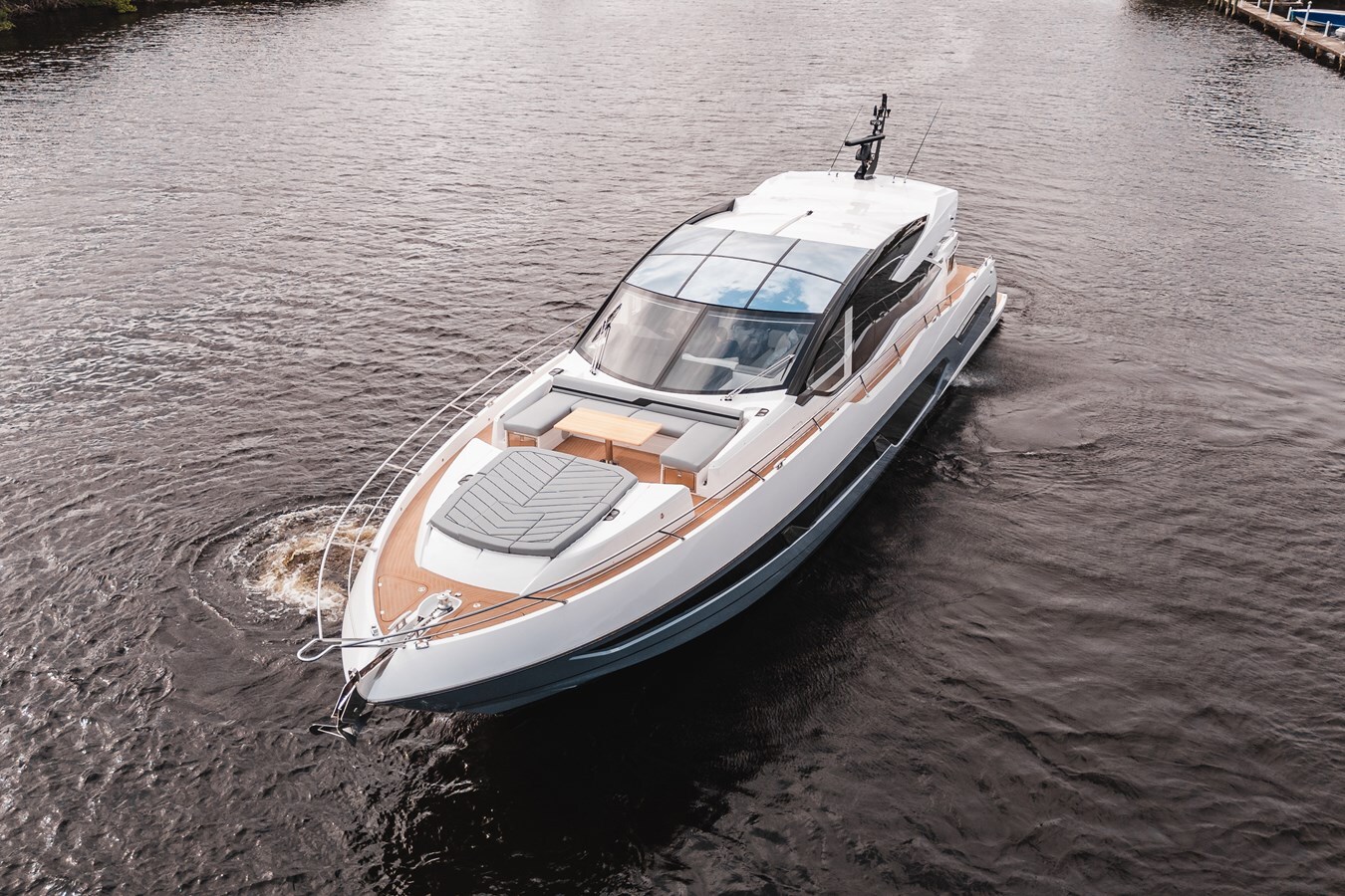 2025-sunseeker-75-8-f7ea96