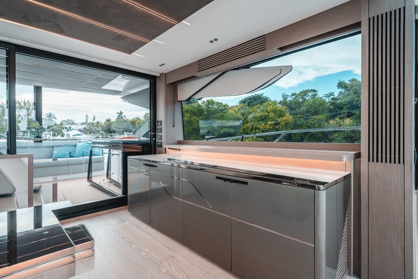 2025-sunseeker-75-8-f7ea96