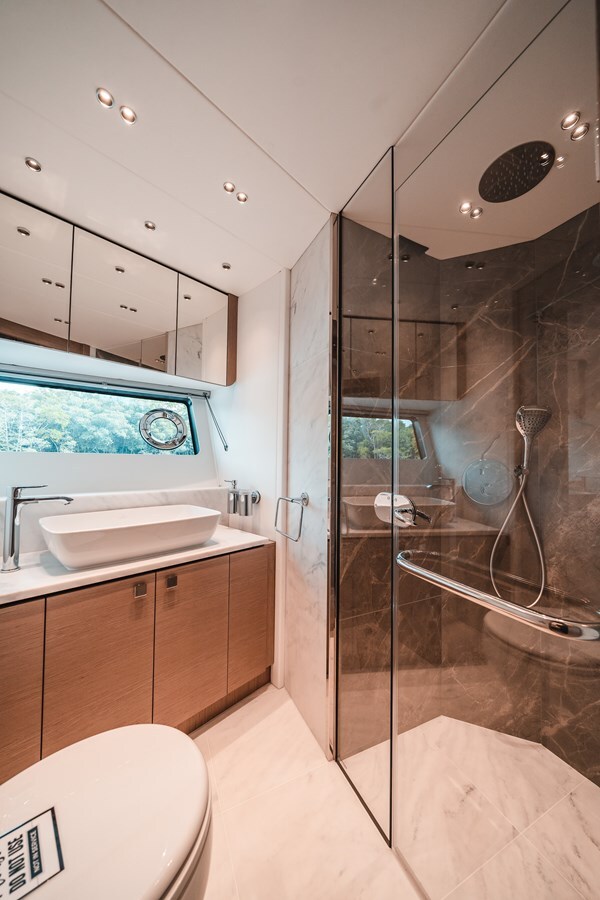 2025-sunseeker-75-8-f7ea96